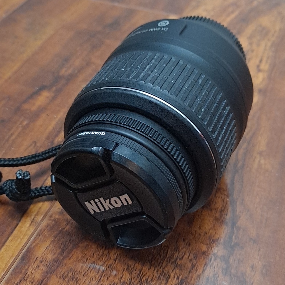 Nikon AF-S DX NIKKOR 18-55mm f/3.5-5.6G VR Lens Zoom Black - Picture 9 of 9